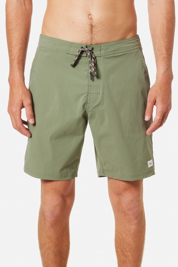 KATIN THEO TRUNK 18" TRTHE