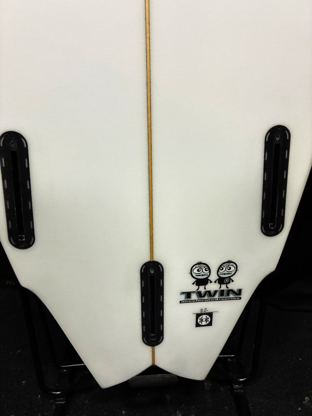 SPYDER SURFBOARDS TWINNY 5'9"